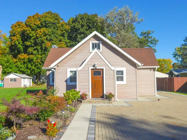 320 Negley AVENUE, Delavan, WI 53115