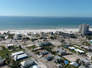 125 Mango St, Fort Myers Beach, FL 33931