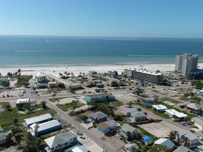 125 Mango St, Fort Myers Beach, FL, 33931