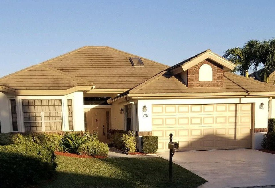 1st image of 431 SW Jefferson Cir