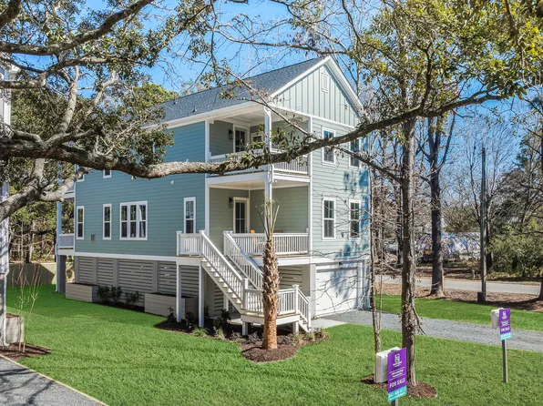 1370 Lucinda St, Mount Pleasant, SC 29466