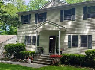 451 Ridge Rd, Hartsdale, NY 10530