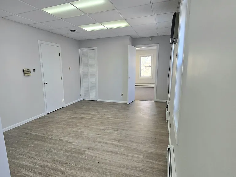 3 Maxwell Ct #1 — Photo 6