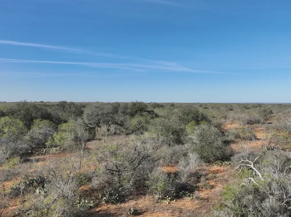 001 CR 307, Jourdanton, TX 78026