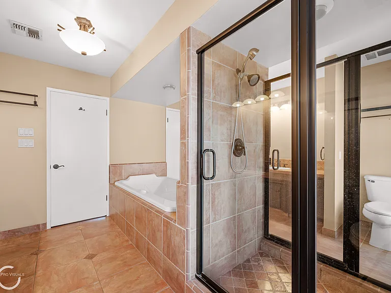 12139 Cattle King Dr — Photo 8