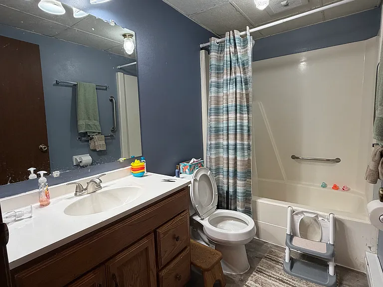 823 Goodman Ct E #2 — Photo 5