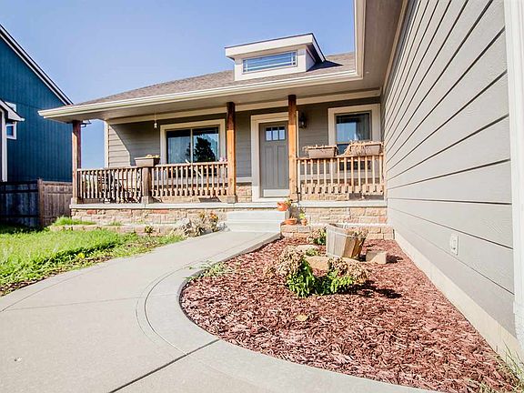 5th image of 1639 Lariat Ln