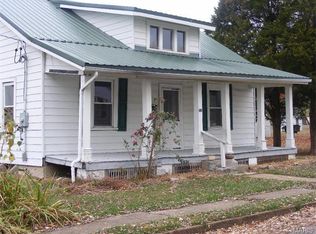 305 E Cherry Ave, Owensville, MO 65066