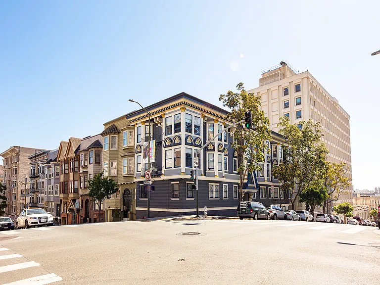 1201 Pine — Photo 1