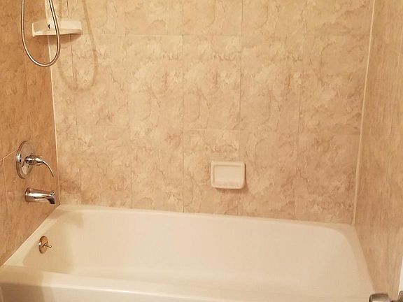 4th image of 15501 107th Ave #1