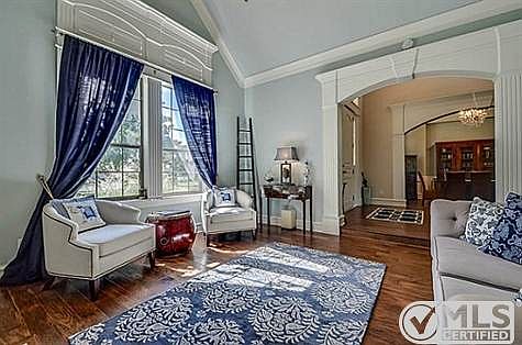 5th image of 7008 Whippoorwill Ct