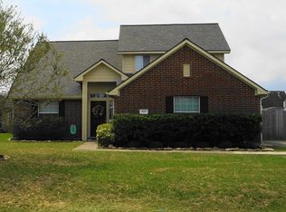 8015 Pine Wood Ct, Cove, TX 77523