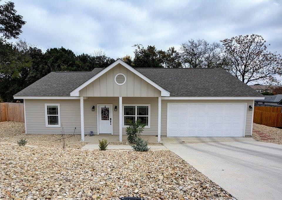 1st image of 2312 Mesa Park Dr