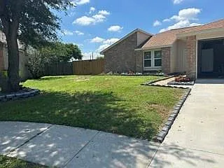 1914 Quail Green Ct — Photo 2