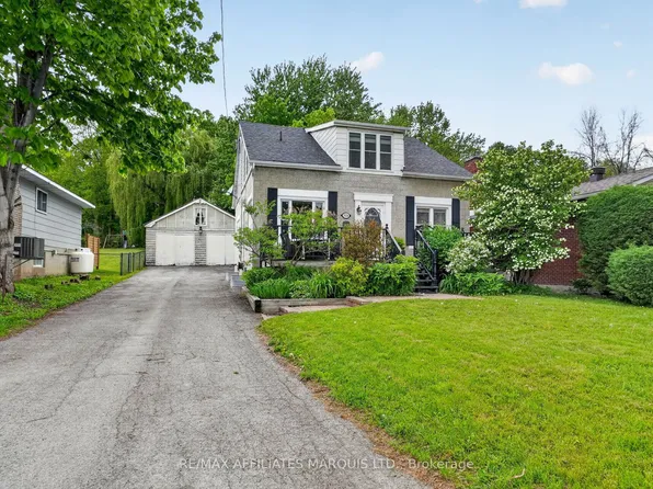 3324 Montreal Rd, Cornwall, ON K6H 5R5