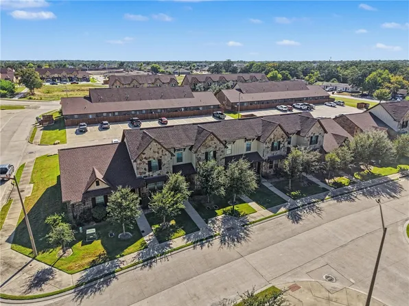 4112 Commando Trl, College Station, TX 77845