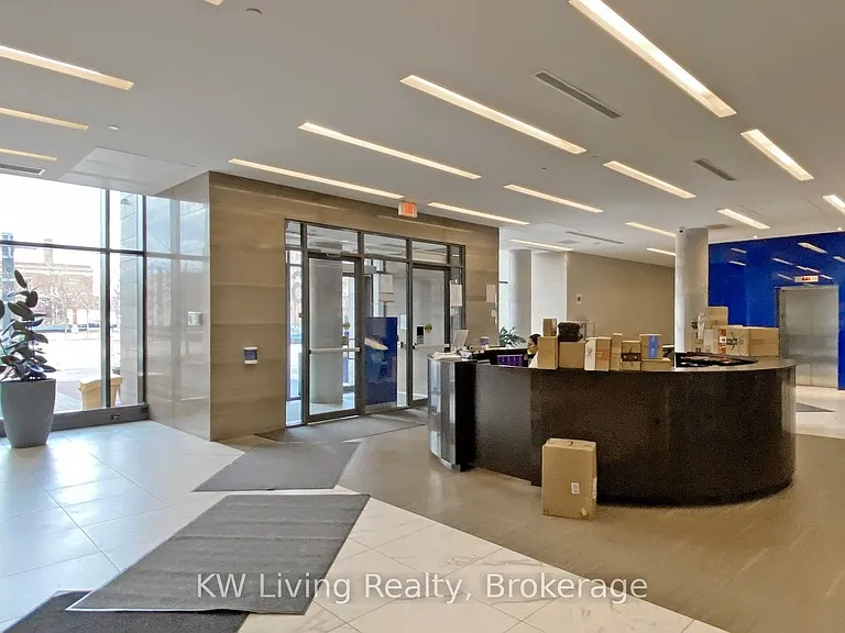 36 Lisgar St #1011E — Photo 3