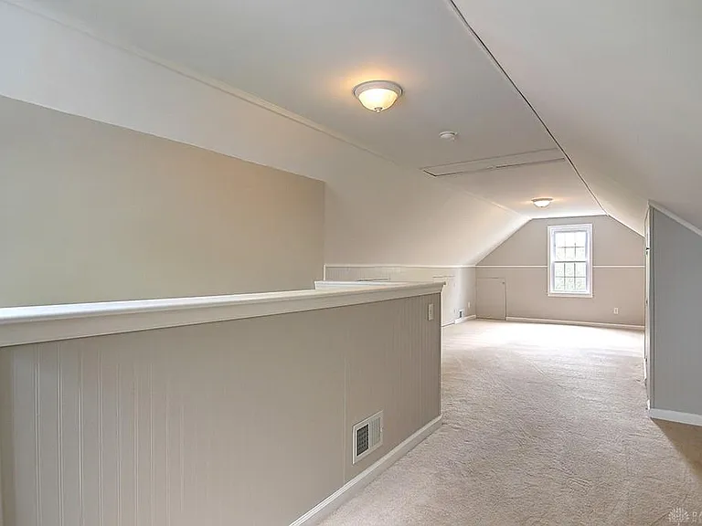 2212 Fauver Ave — Photo 15