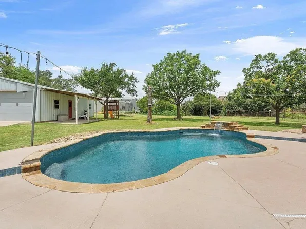 110 Sunset Rd, Georgetown, TX 78633
