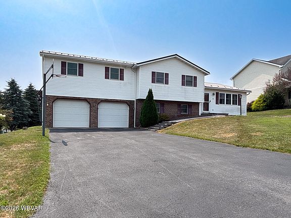 2nd image of 18 Roseville Rd