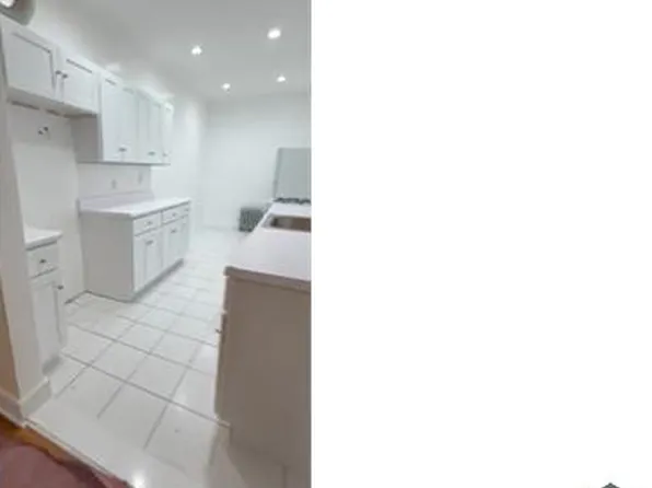 708 Mace Ave #The, Bronx, NY 10467