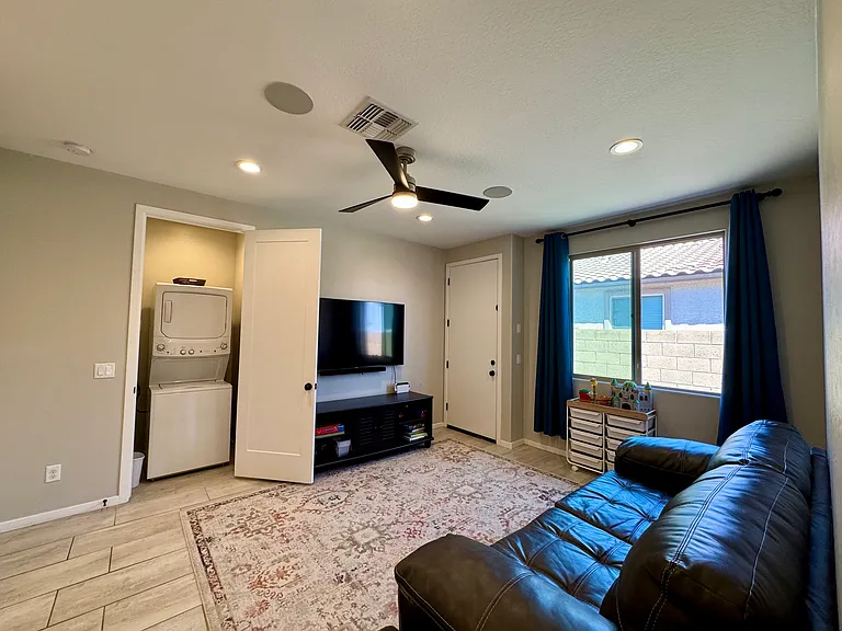 2870 N Blossom Ln — Photo 13