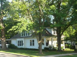 622 S Cherry St, Harrison, AR 72601