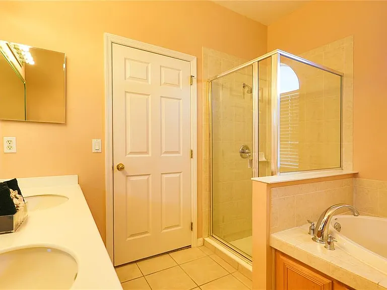 331 Henley Cir — Photo 20