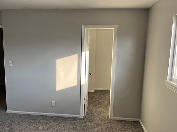 3rd image of 6242 E 129th St