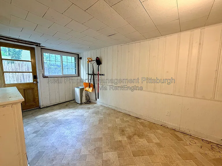 152 Gordon St — Photo 23