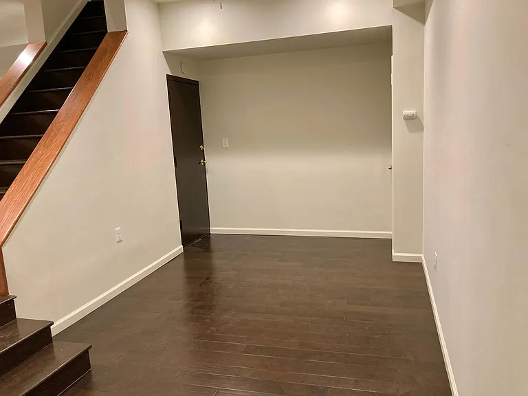 1000 Cedar Ave #4 — Photo 16