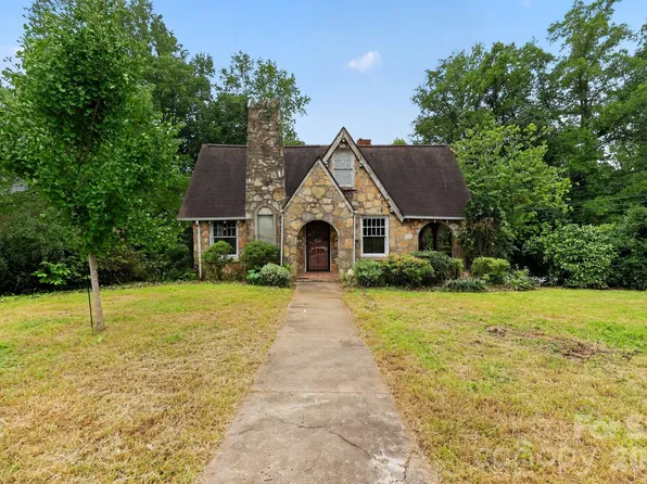 506 5th Ave SE, Hickory, NC 28602