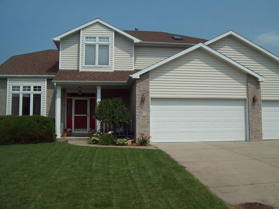 Frontal view of home
