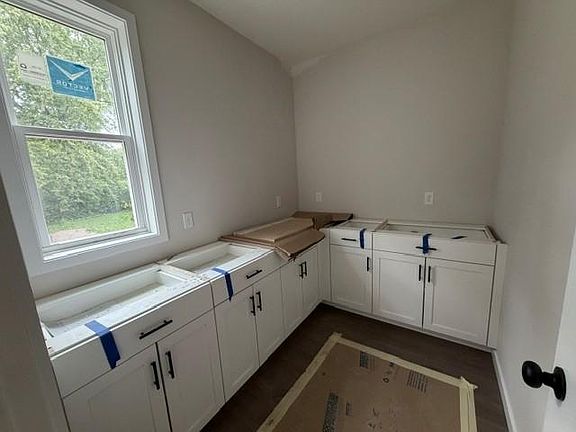 5th image of 4819 Baker Reserve Ln