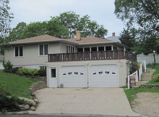 922 Bailey St, Jackson, MN 56143