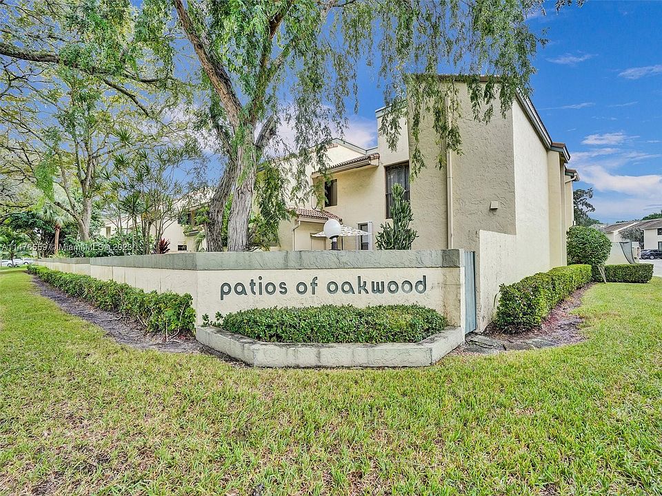 1st image of 9592 SW 1st Ct #13-F