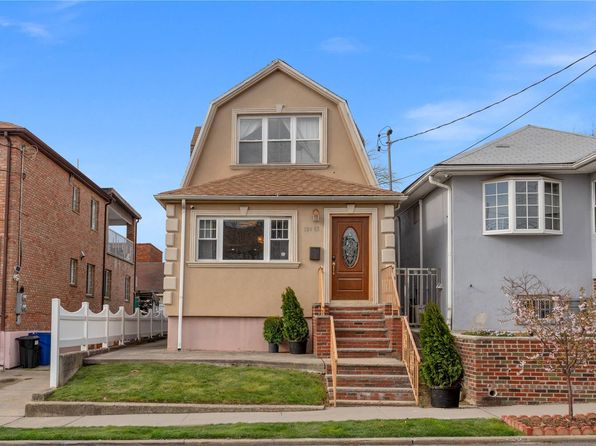 124-03 5th Avenue, College Point, NY 11356
