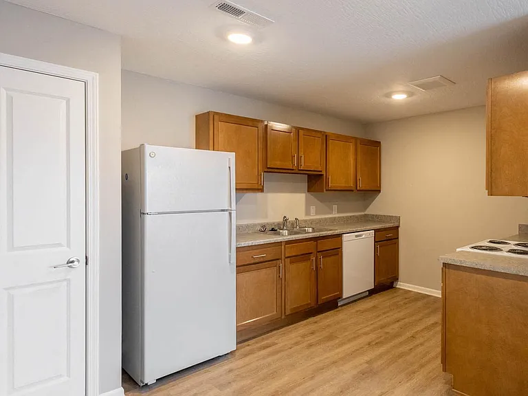 Zane Commons — Photo 3