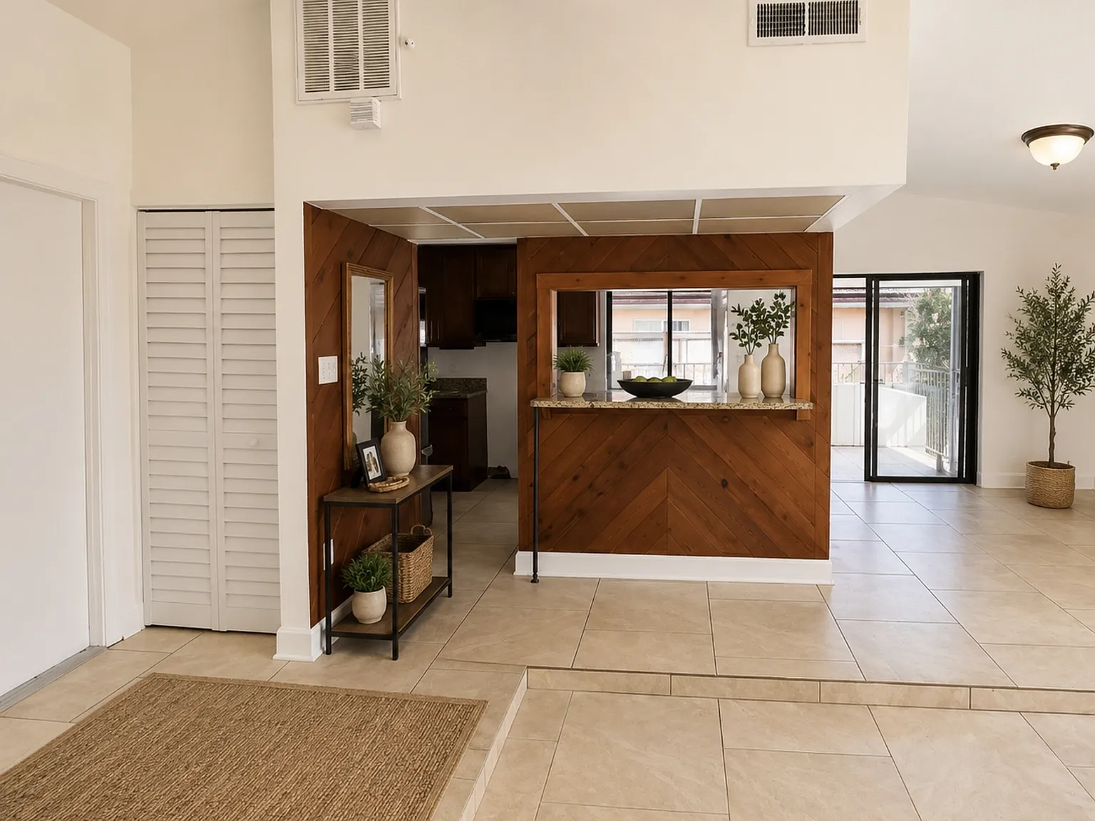 3 bed, 14590 sqft, $1,700 — Photo 4