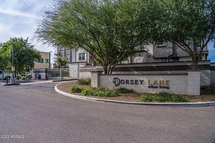 Building Photo - 2090 S Dorsey Ln #1036
