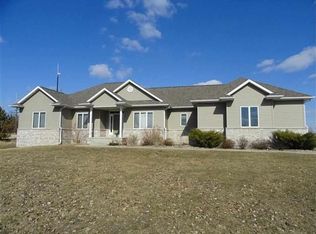 7500 Towerstone Ct, Cedar Rapids, IA 52411