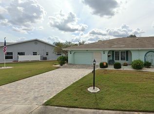 1704 Cloister Dr, Sun City Center, FL 33573