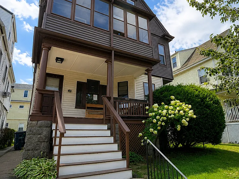 27 Warner St — Photo 17