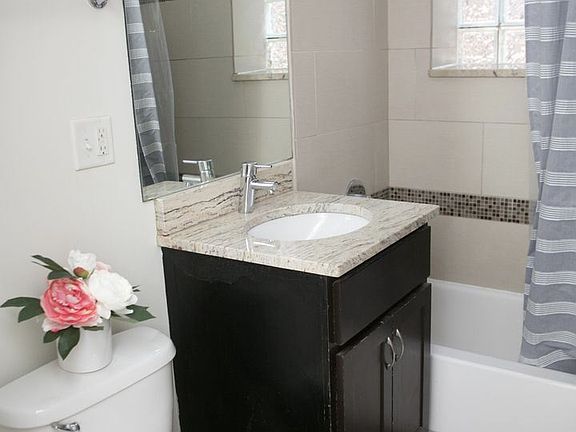 5th image of 1624 N Sedgwick St #4