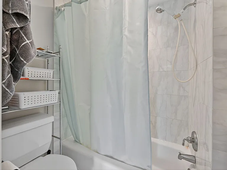 1625 Q St NW #205-1 — Photo 15