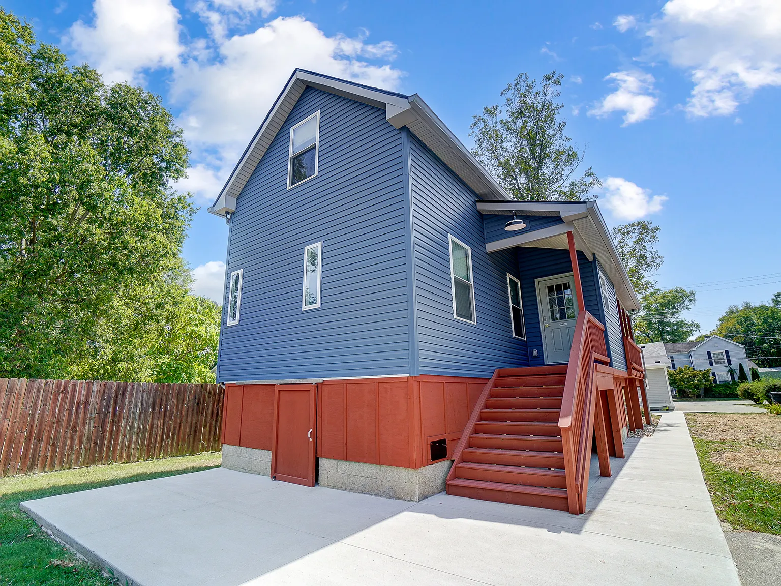 2 bed, 900 sqft, $1,795 — Photo 3