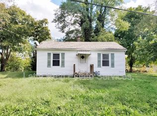 305 N Grove Ter, Kearney, MO 64060