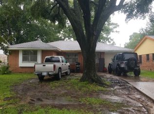 10511 Rebel Rd, Houston, TX 77016