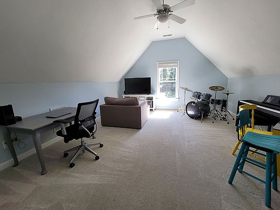 4th image of 1309 Shining Water Ln