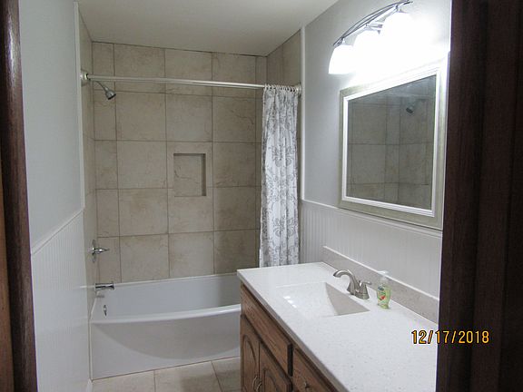 Main Bath